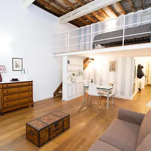 Charming Santa Croce Loft , Firenze Italia