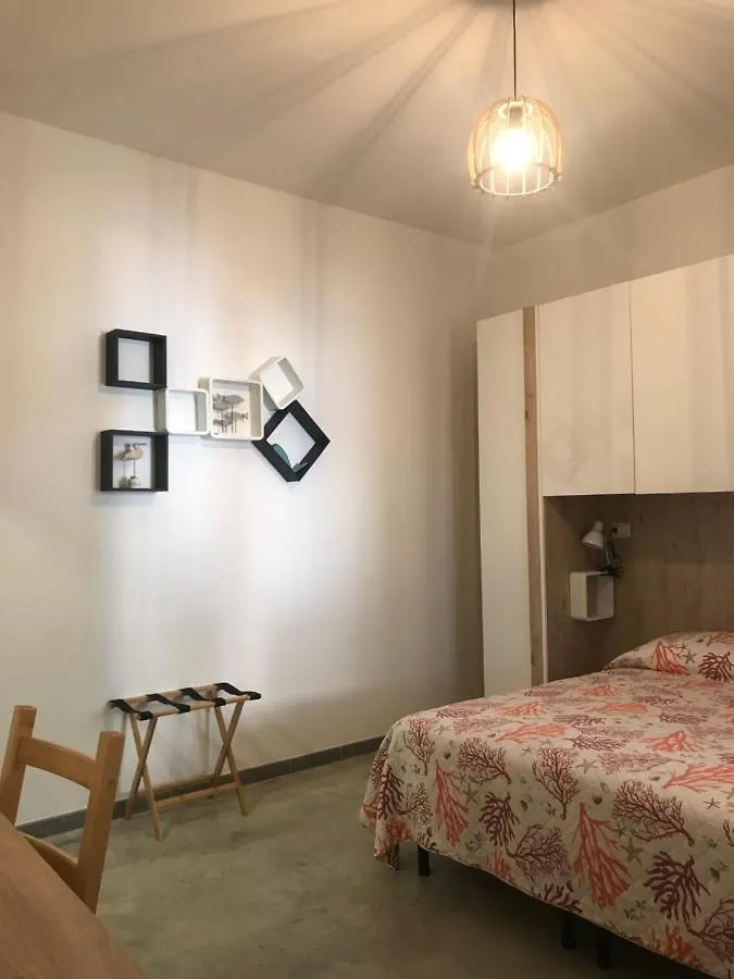 40° Parallelo Guest House Riola Sardo 0*,