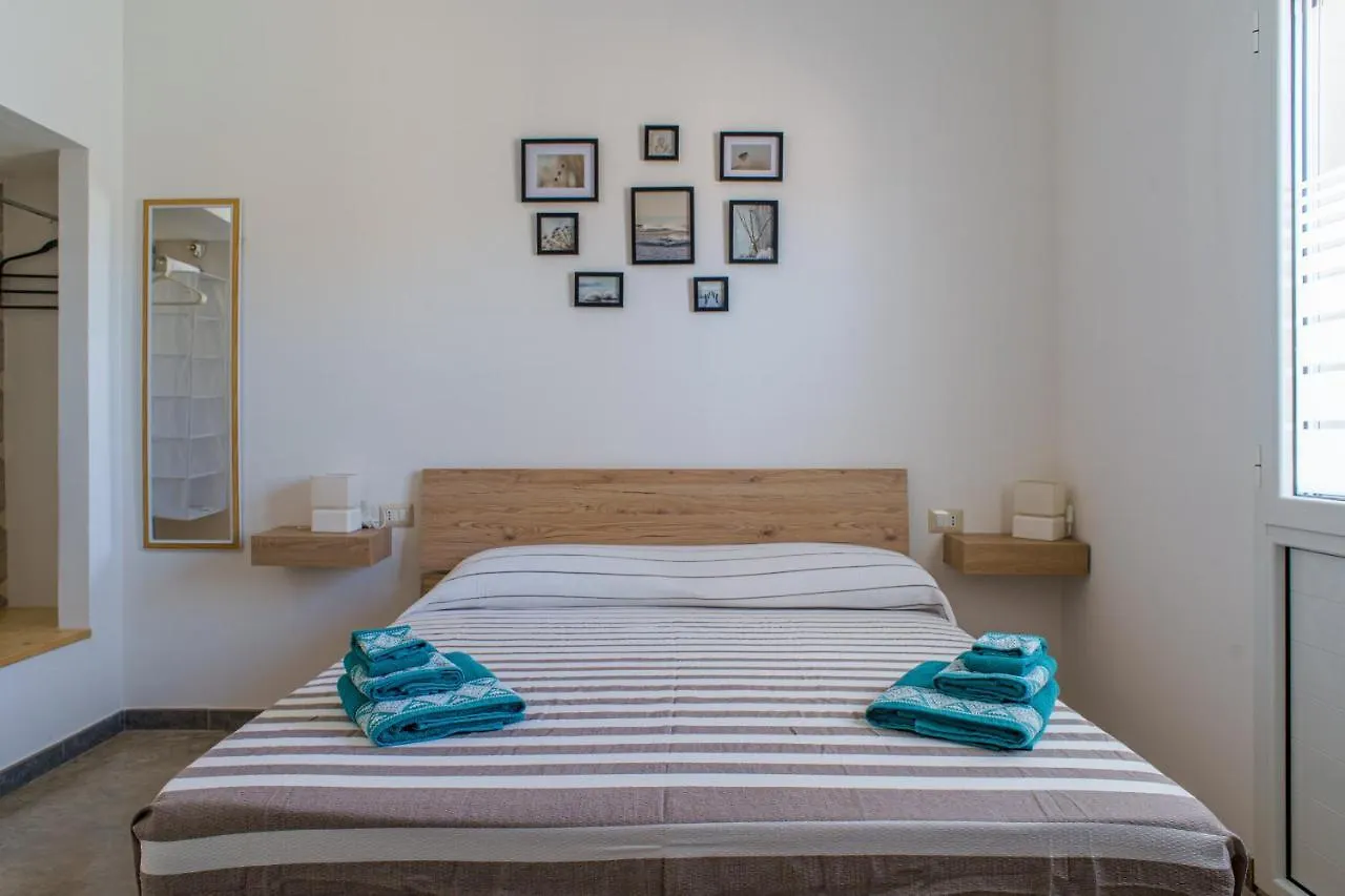 40° Parallelo Guest House Riola Sardo